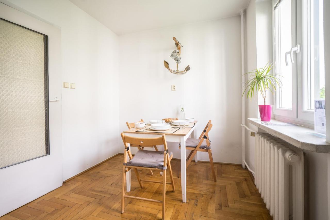 Oomph Warsaw Central 3-Bedroom Flat Esterno foto