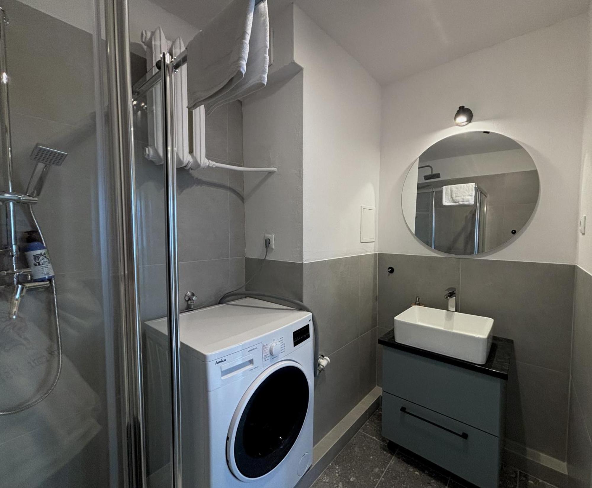 Oomph Warsaw Central 3-Bedroom Flat Esterno foto